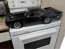 New 1/10 scale rc drag roller. Losi 69 Camaro mounted on a Dr10 chassis